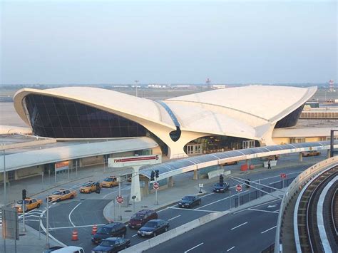 airports in nyc